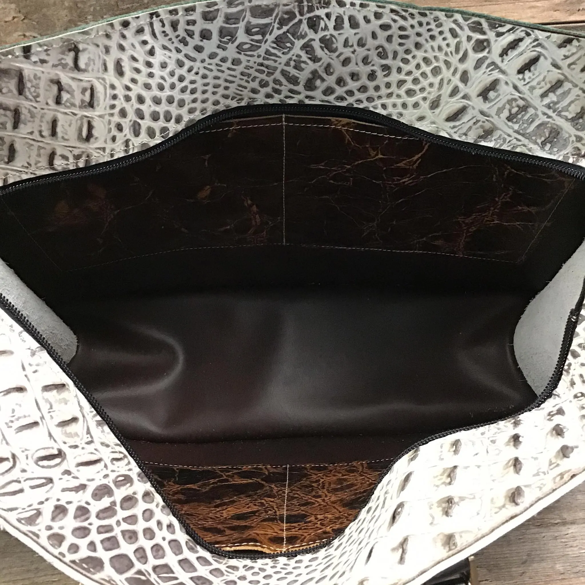 Get Outta Dodge Hybrid Tote - #18045