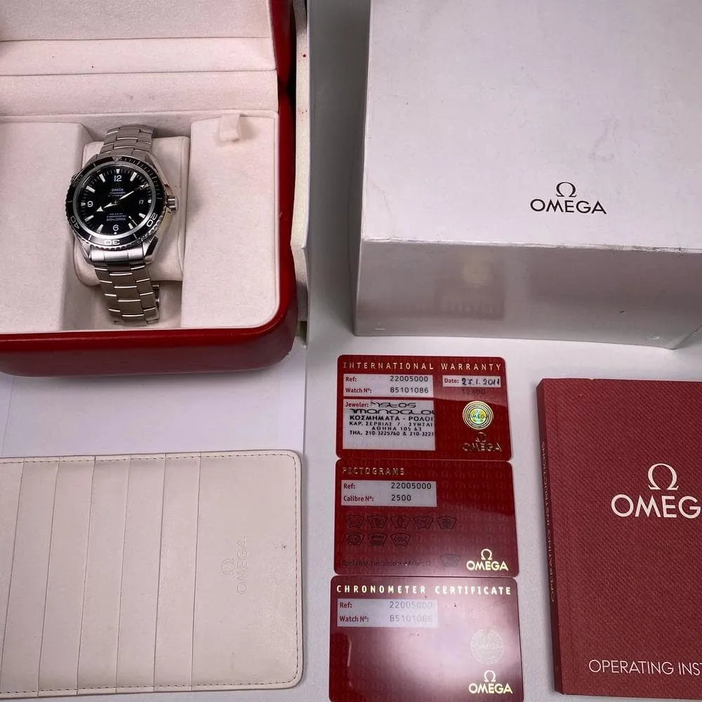 Omega Seamaster Planet Ocean 22005000 2500XL (2011)