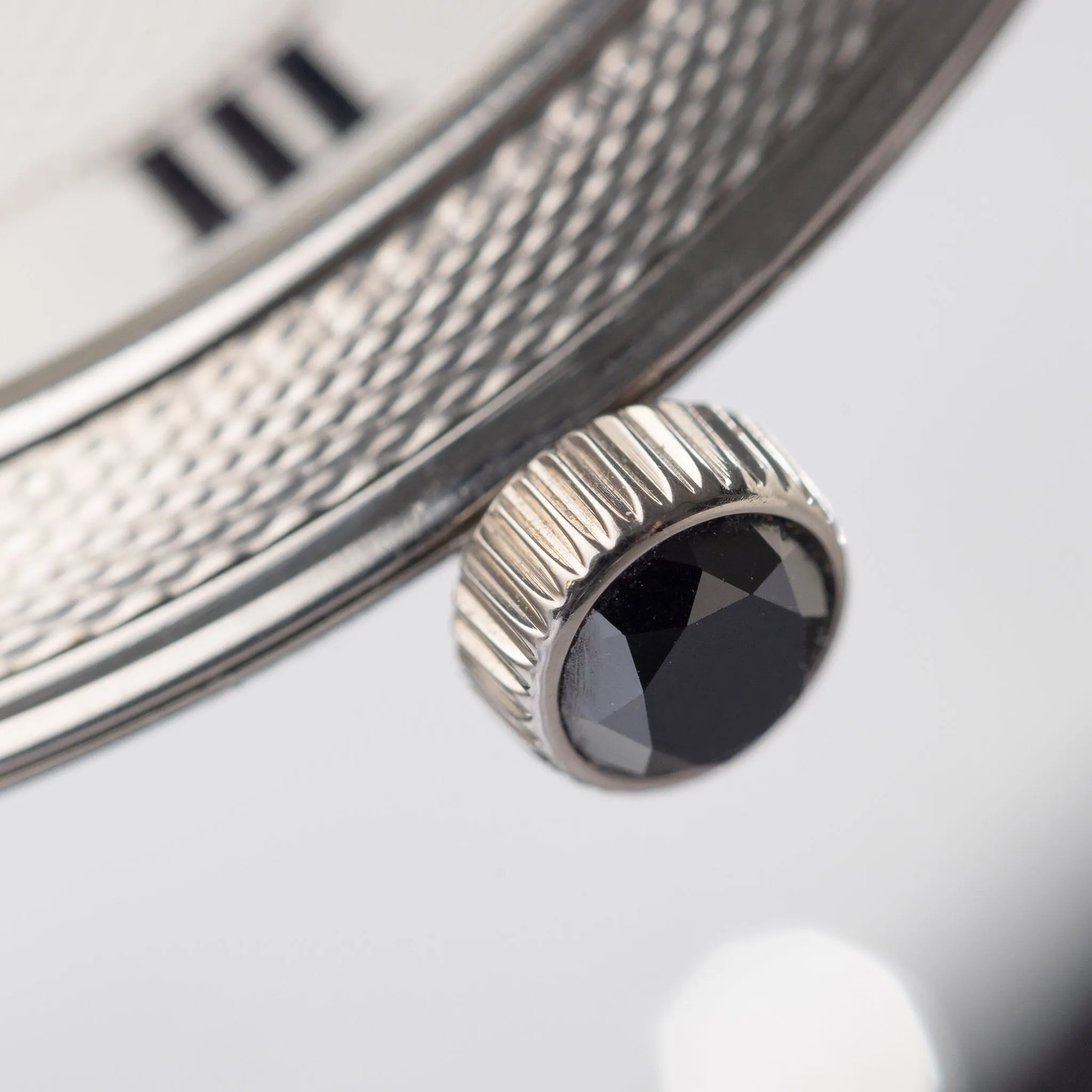 Ralph Lauren Slim Classique Platinum in new condition
