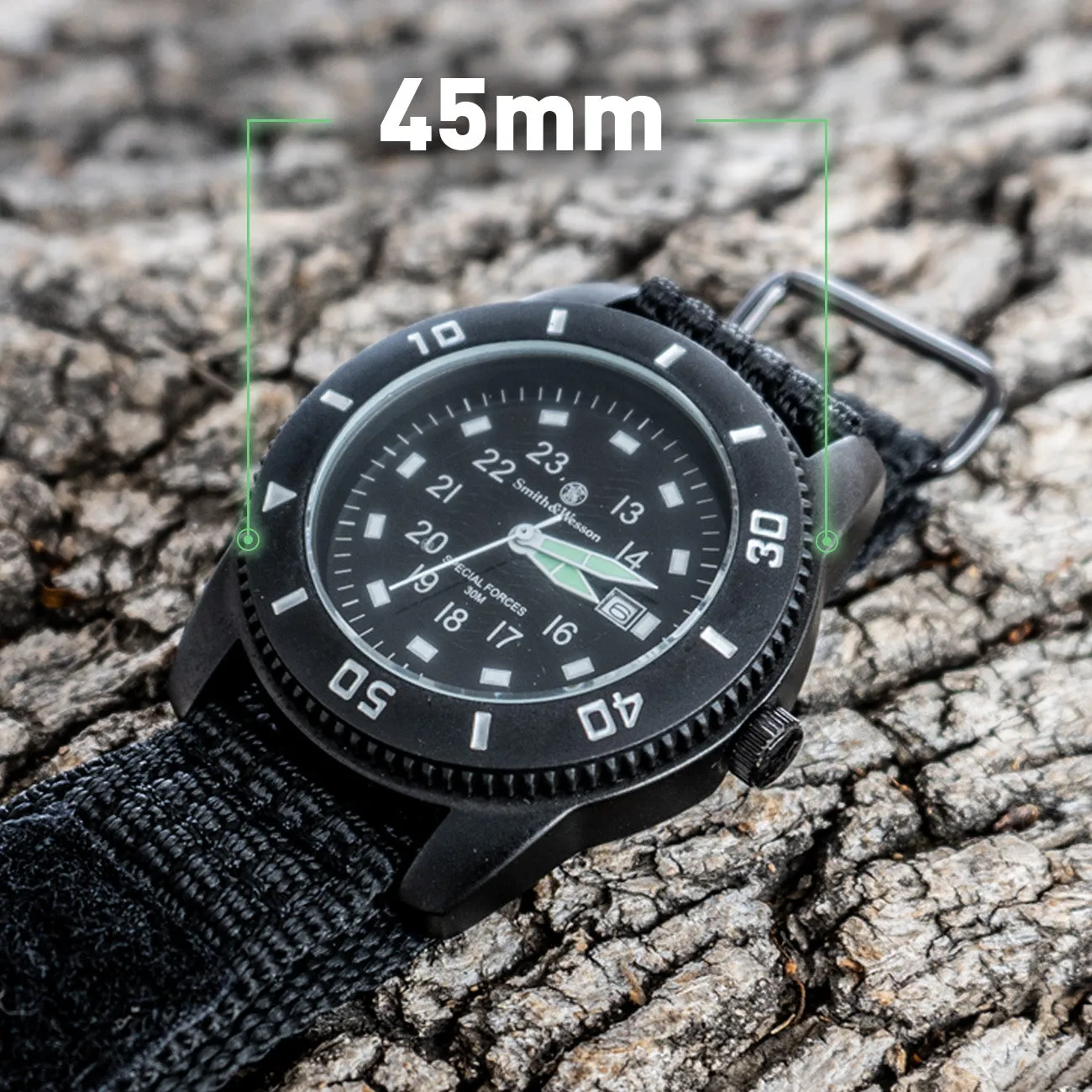 Smith & Wesson COMMANDO with NYLON BAND