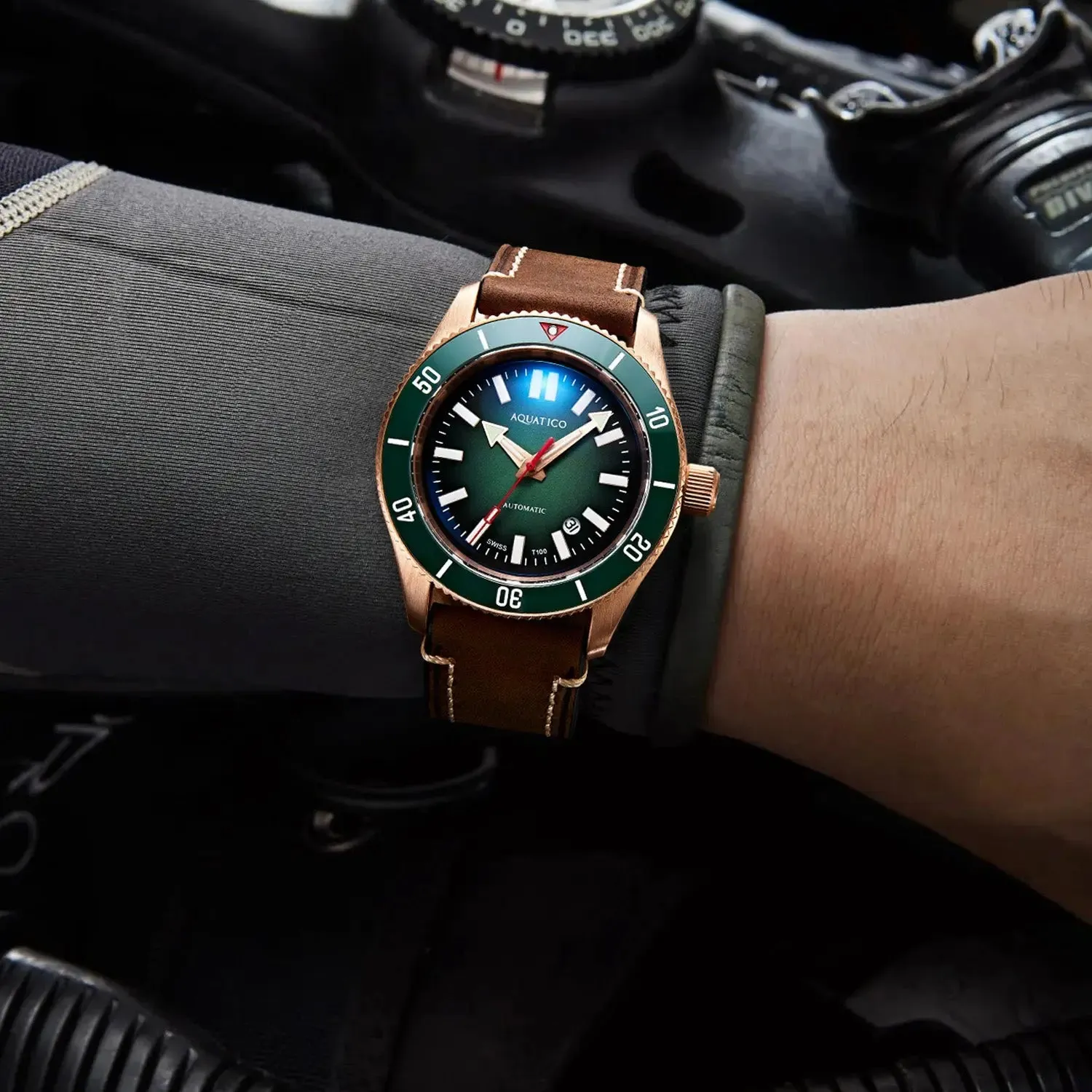 Super Star Bronze Tritium Green Dial(SWISS MADE Sellita sw200-1)