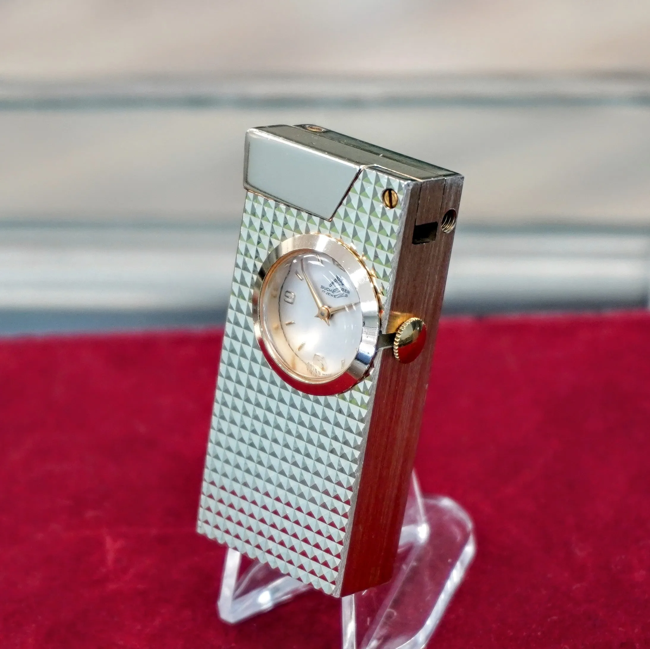 Vintage BUCHERER Lighter Swiss Made Mechanical Watch 17 Jewels